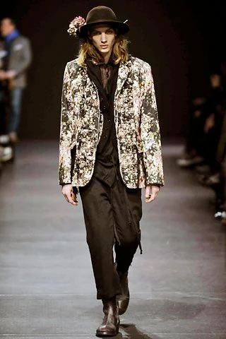 Look 7